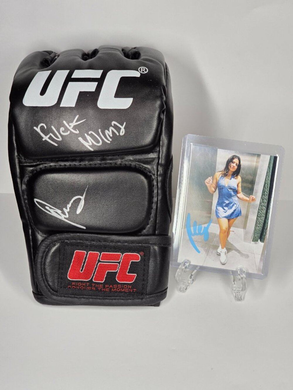 UFC Ailin Perez Autographed Official Fight Glove F* Norma w/ Signed Card